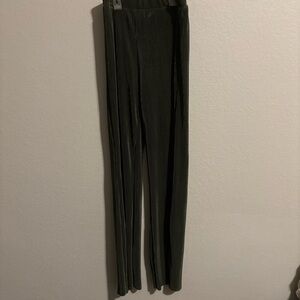 No Boundaries Olive Pants